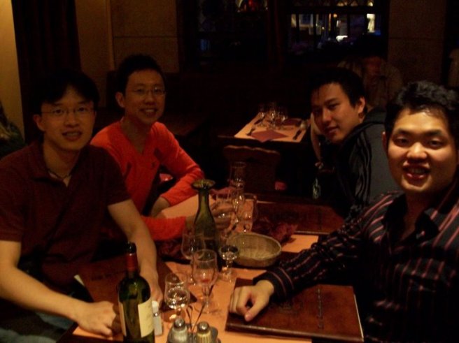 Food at the Aux Anysetiers du Roy. Steaks for all, with a light and clean Bordeaux (Chateau Les Morins, 2007). For dessert, we grabbed crepes on the left bank - nutella and banana mean business for the tongue.